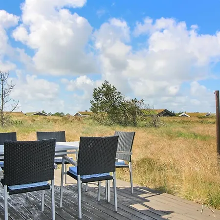 Edyta - 400m From The Sea By Interhome *