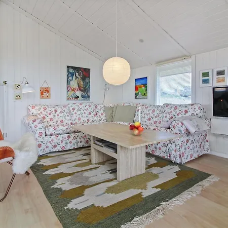 Casa vacanze Edyta - 400m From The Sea By Interhome