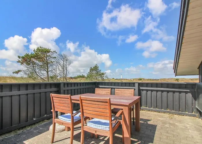 Edyta - 400m From The Sea By Interhome