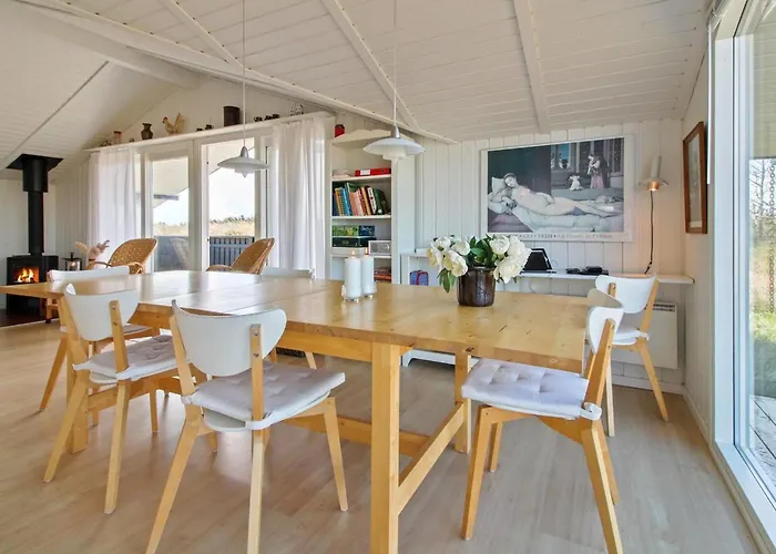 Edyta - 400m From The Sea By Interhome